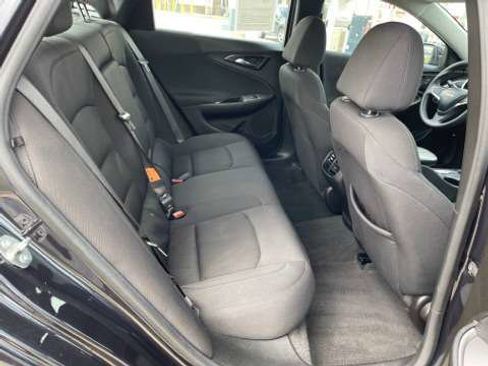 Used 2023 Chevrolet Malibu LT image 43