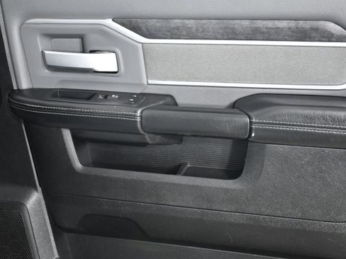 Used 2022 RAM 2500 Big Horn image 28