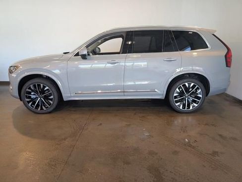 New 2026 Volvo XC90 B6 Ultra w/ Protection Package AWD/4WD image 3