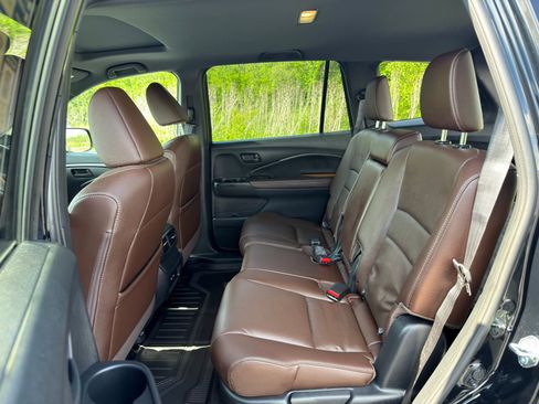 Used 2025 Honda Passport EX-L image 30
