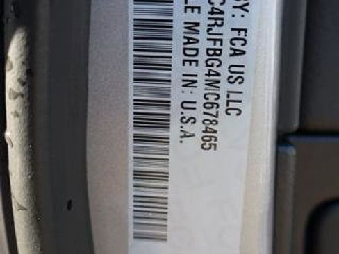 Used 2021 Jeep Grand Cherokee Limited image 35