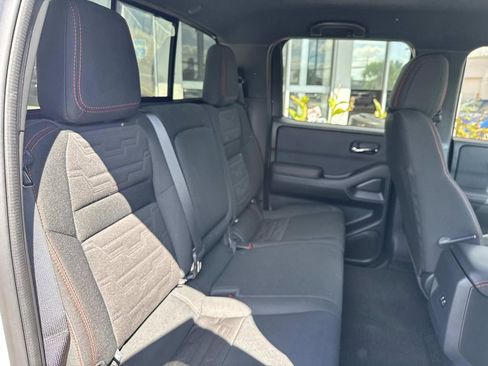 Used 2023 Nissan Frontier Pro-X w/ Technology Package image 10