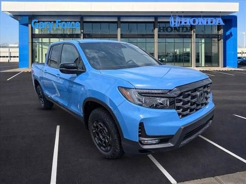 Certified 2025 Honda Ridgeline TrailSport+ image 1