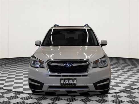 Used 2017 Subaru Forester 2.5i Premium w/ All-Weather Package image 3