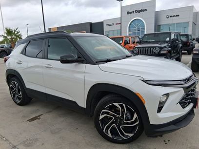 Used 2025 Chevrolet TrailBlazer RS w/ Convenience Package