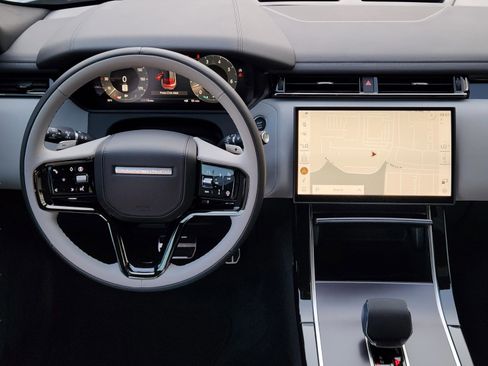 New 2026 Land Rover Range Rover Velar Dynamic SE AWD/4WD image 27