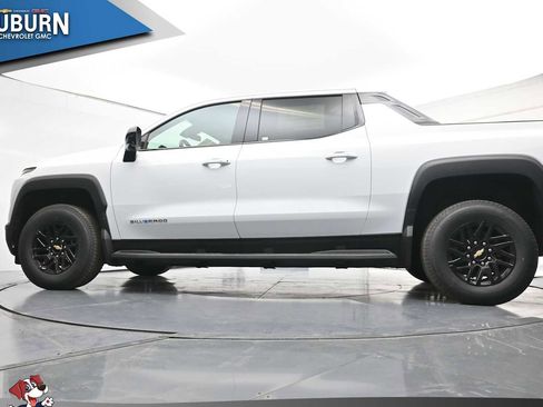 New 2026 Chevrolet Silverado EV LT image 19