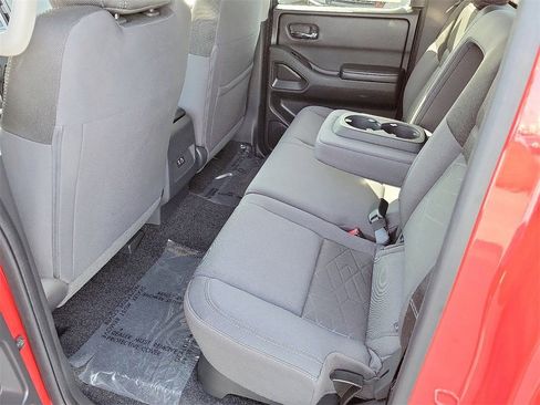 Certified 2025 Nissan Frontier SV image 20