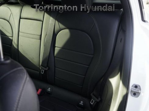 Used 2021 Mercedes-Benz GLC 300 4MATIC image 26