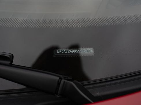 Certified 2025 Porsche 911 Carrera GTS RWD image 31