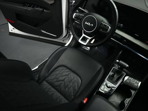 Certified 2023 Kia Sportage X-Line w/ X-Line Premium Package AWD/4WD image 40