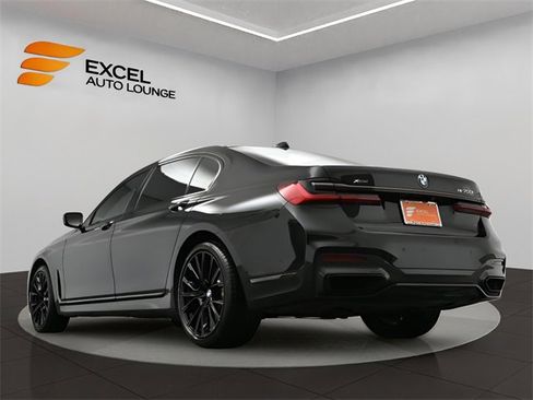 Used 2020 BMW 750i xDrive 750i xDrive w/ M Sport Package image 52