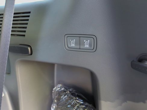 Certified 2026 Hyundai Santa Fe SE AWD/4WD image 17