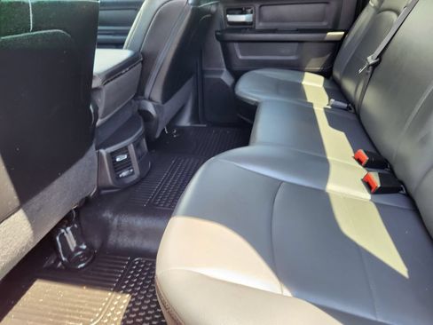 Used 2019 RAM 2500 Tradesman w/ Chrome Appearance Group AWD/4WD image 31