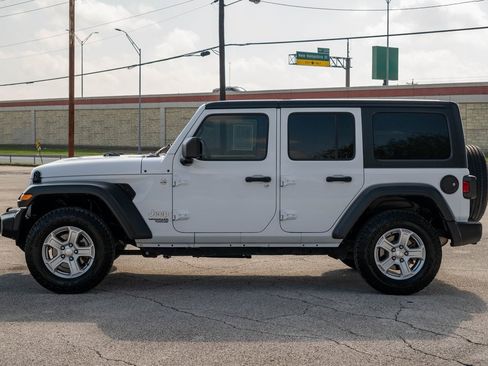 Used 2021 Jeep Wrangler Unlimited Sport S image 4