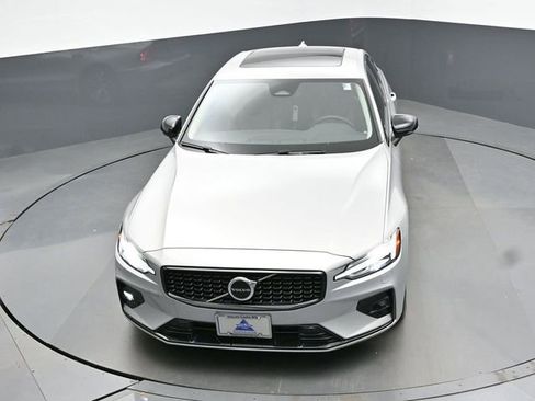 Used 2023 Volvo S60 B5 Core w/ Climate Package FWD image 42