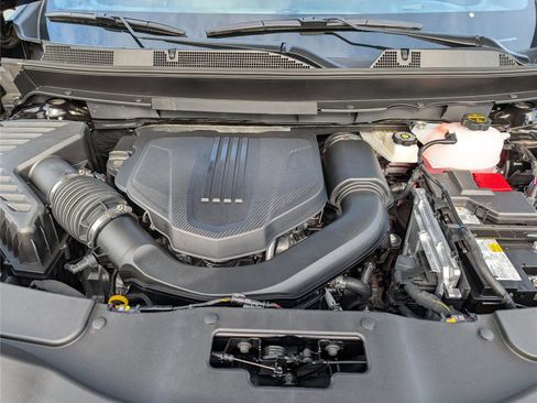 New 2026 Chevrolet Traverse LT w/ LPO, Floor Liner Package FWD image 13