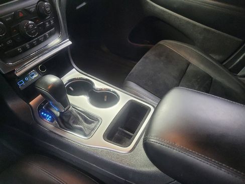 Used 2018 Jeep Grand Cherokee Laredo RWD image 26