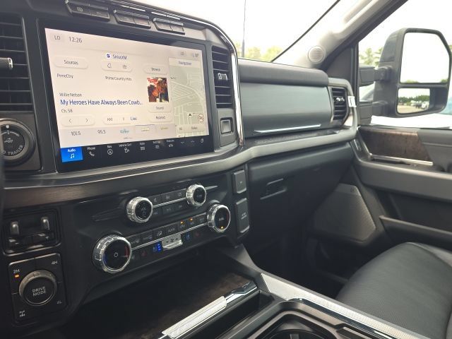 Certified 2023 Ford F250 Lariat w/ Lariat Ultimate Package AWD/4WD image 31