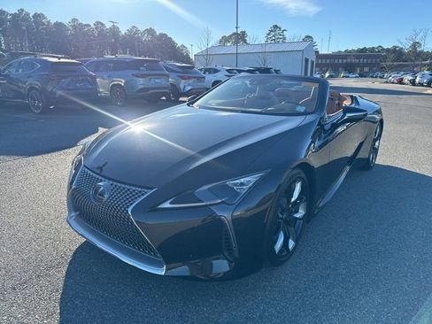 Used 2024 Lexus LC 500 Convertible image 4