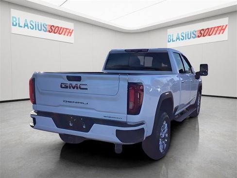 Used 2021 GMC Sierra 2500 Denali w/ Denali Ultimate Package image 3