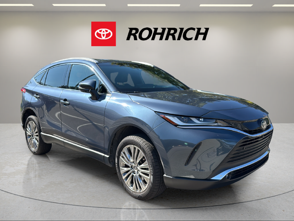 Used 2024 Toyota Venza Limited AWD/4WD image 4