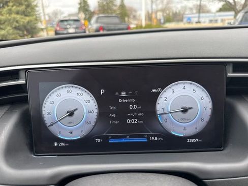 Certified 2023 Hyundai Tucson Limited AWD/4WD image 29