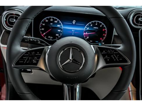 New 2026 Mercedes-Benz GLC 300 4MATIC image 12