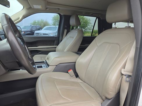 Used 2021 Ford Expedition Max Limited RWD image 10