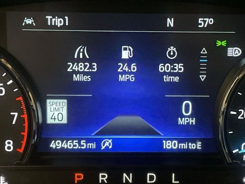 Used 2022 Ford Explorer XLT w/ Equipment Group 202A image 6