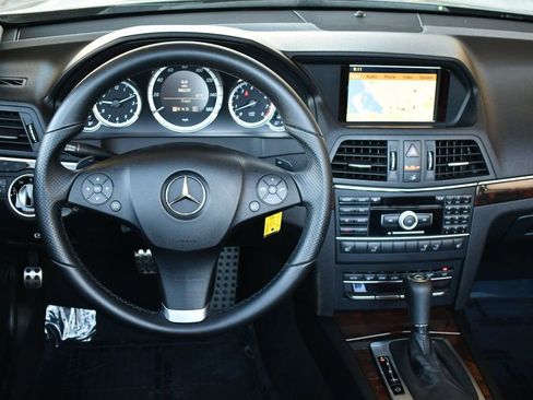 Used 2011 Mercedes-Benz E 350 Cabriolet image 57