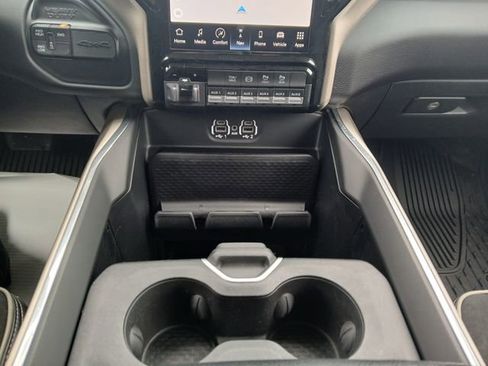 Used 2024 RAM 3500 Laramie w/ Towing Technology Group image 26