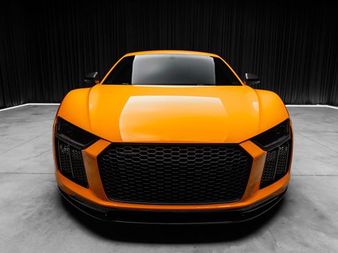 Used 2017 Audi R8 V10 plus AWD/4WD image 9