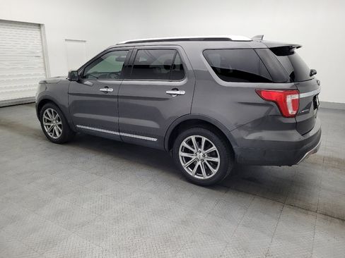 Used 2016 Ford Explorer Limited image 3