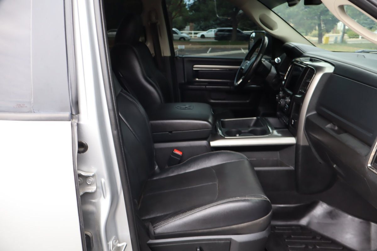 Used 2018 RAM 3500 Laramie w/ Sport Appearance Group AWD/4WD image 22