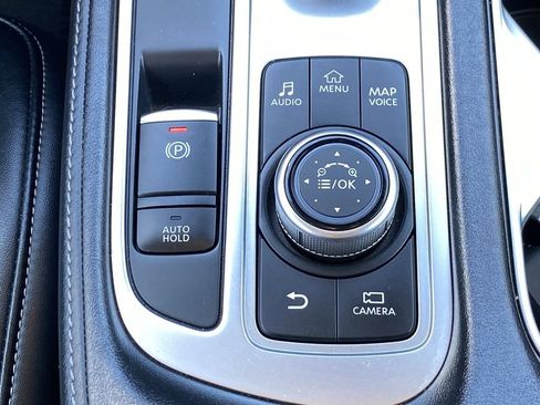 Used 2023 INFINITI QX60 Luxe w/ Cargo Package FWD image 18