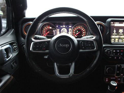 Used 2021 Jeep Gladiator Mojave image 10