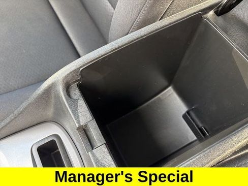 Used 2024 Chevrolet Malibu LT image 27