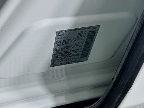 Used 2023 INFINITI QX60 Luxe w/ Cargo Package FWD image 12
