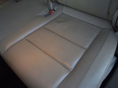 Used 2019 Jeep Grand Cherokee Limited image 27