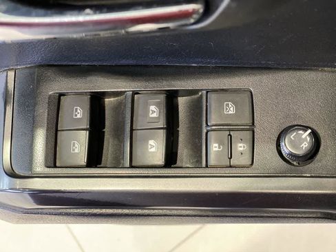 Used 2020 Toyota Tacoma TRD Off-Road image 15