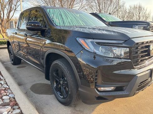 Used 2023 Honda Ridgeline Black Edition image 3