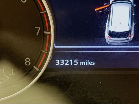 Used 2023 Nissan Rogue SL w/ SL Premium Package image 19