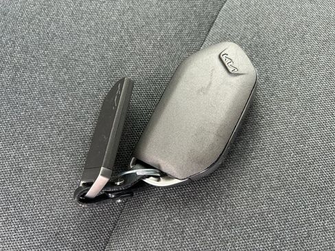Used 2025 Kia K4 FWD image 34
