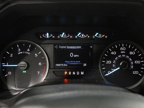 Used 2019 Ford F150 XLT w/ Equipment Group 302A Luxury image 9