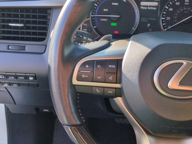 Used 2021 Lexus RX 450hL Luxury w/ Cold Area Package (CT) AWD/4WD image 18