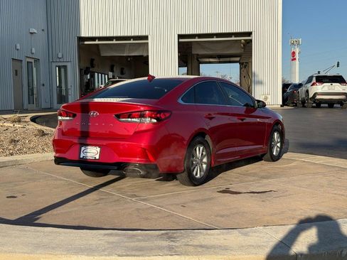 Used 2019 Hyundai Sonata SE w/ Cargo Package image 5