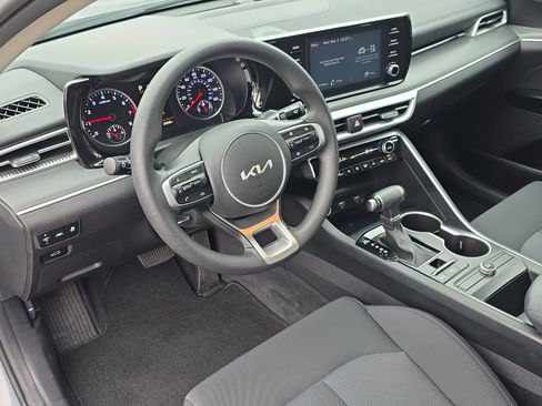 Used 2023 Kia K5 LXS image 15