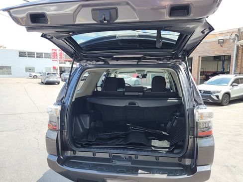 Certified 2023 Toyota 4Runner SR5 AWD/4WD image 26