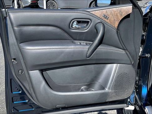 Certified 2024 INFINITI QX80 Premium Select w/ Cargo Package image 23